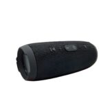 Boxa-portabila-cu-Bluetooth-rezistenta-la-apa-merimag.ro