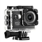 Camera-Sport-Full-HD-1080p-cu-accesorii-de-prindere-pentru-bicicleta-si-casca-merimag.ro