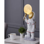 Lampa de veghe pentru copii, model astronaut