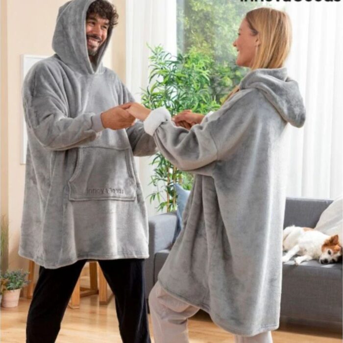 Patura-tip-hanorac-cu-blana-si-gluga-Gri-merimag.ro