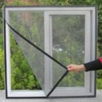Plasa anti insecte de fereastra cu adeziv model arici, 130 x 150cm