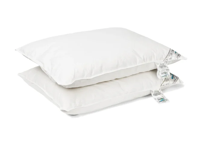 Set 2 perne Home Still, 50x70 cm, 15% puf si 85% pana rata, tesatura 100% bumbac, alb, greutate 2.1 Kg
