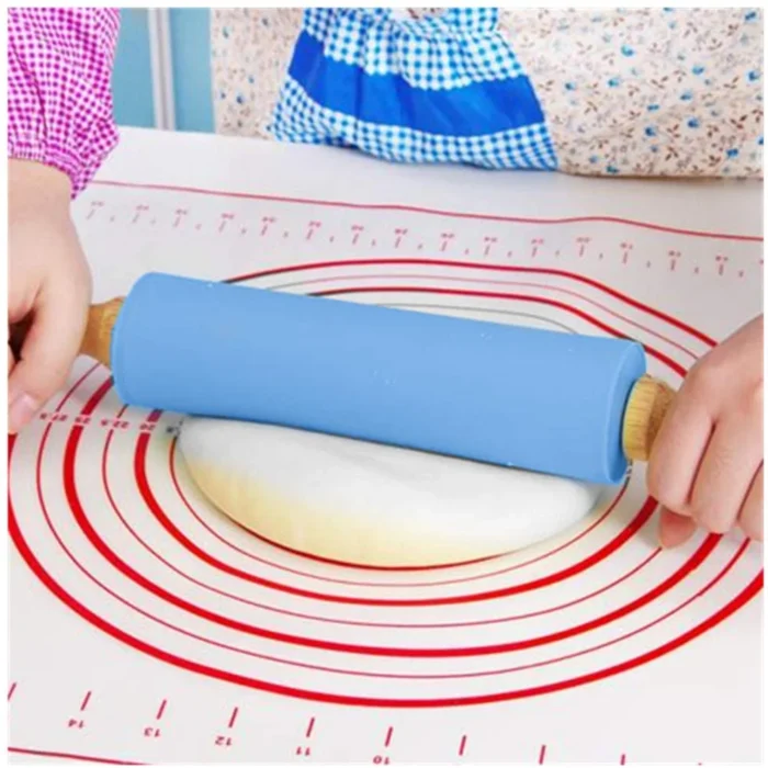Sucitor de bucatarie din silicon cu manere de lemn, 38cm