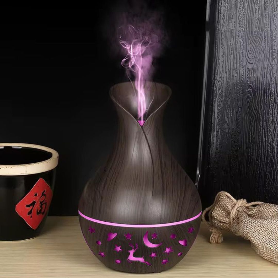 Umidificator si Difuzor Aromaterapie, Iluminare LED forma de vaza, Wenge - merimag.ro Umidificator si Difuzor Aromaterapie, Iluminare LED forma de vaza, Wenge